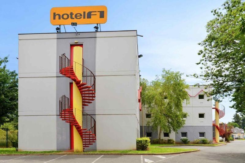 Hotelf1 Chanas A7 Екстериор снимка
